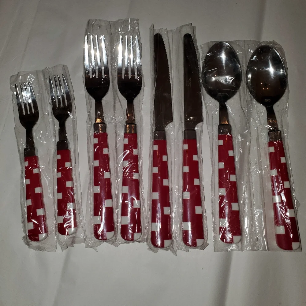 BON Stainless Steel Flatwear Set For 2 NEW 8 pieces